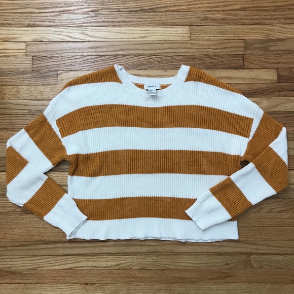 Forever 21 Sweaters - FOREVER 21 Orange & White Stripe Cropped Sweater